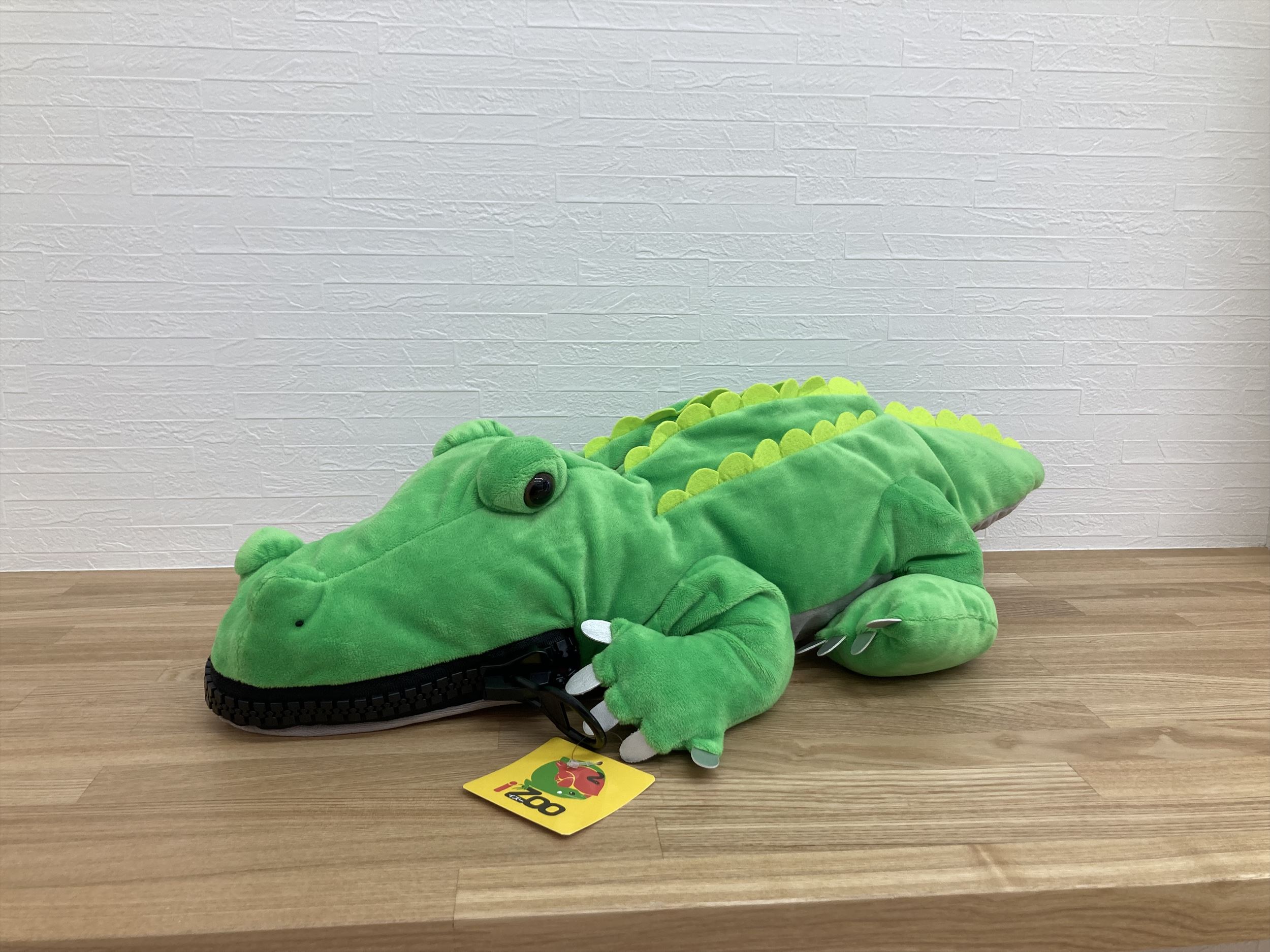 メガジップティッシュケース　ワニ