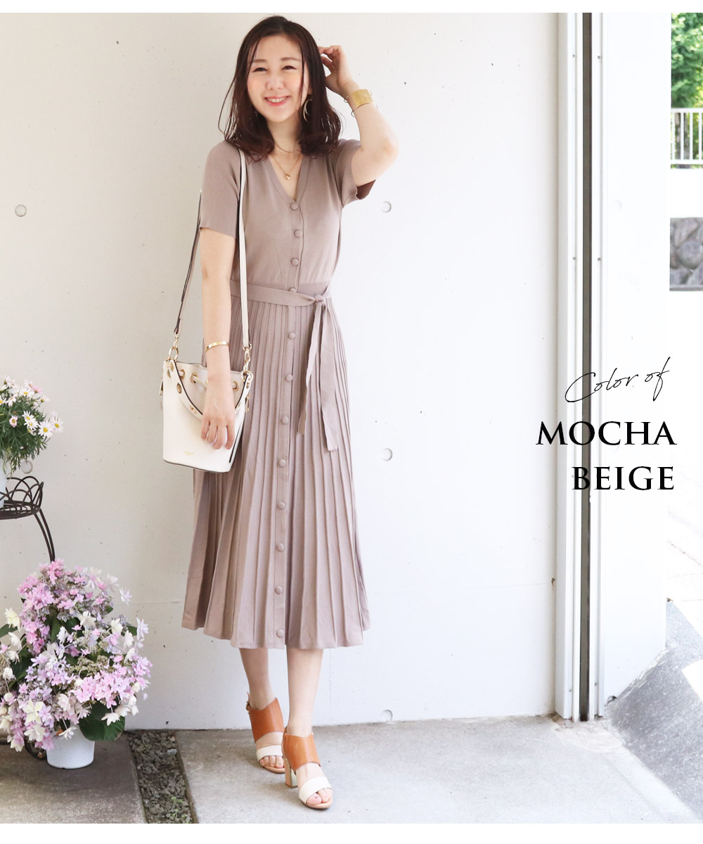 人妻　プリーツスカート 授乳服・マタニティ＞上品＆レディなプリーツフレアーワンピース（ボタンタイプの授乳口｜マタニティ服と授乳服の通販なら【公式】Milk tea