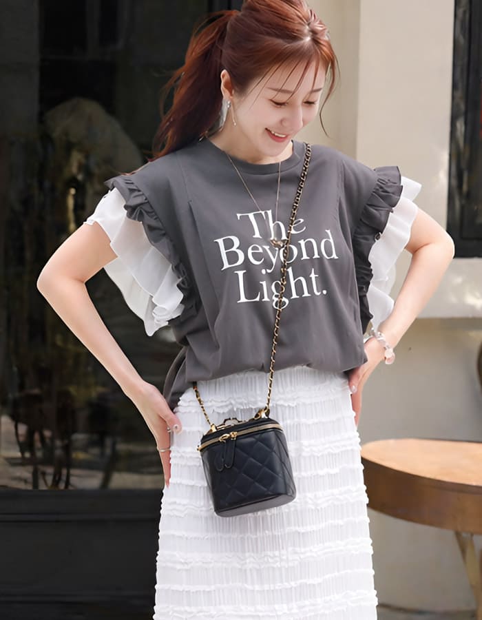 授乳口付きロゴプリントデザインTシャツ【582190】