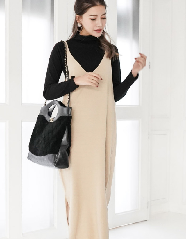 美シルエット・柔らかレーヨンロングキャミワンピース