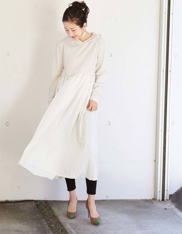 ニア・シフォンプリーツパーカーワンピース