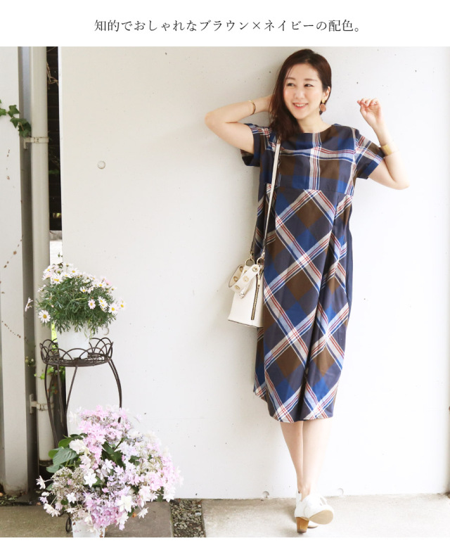 MARNI 二つ折り財布 ネイビー/ホワイト/オリーブ 【公式通販】