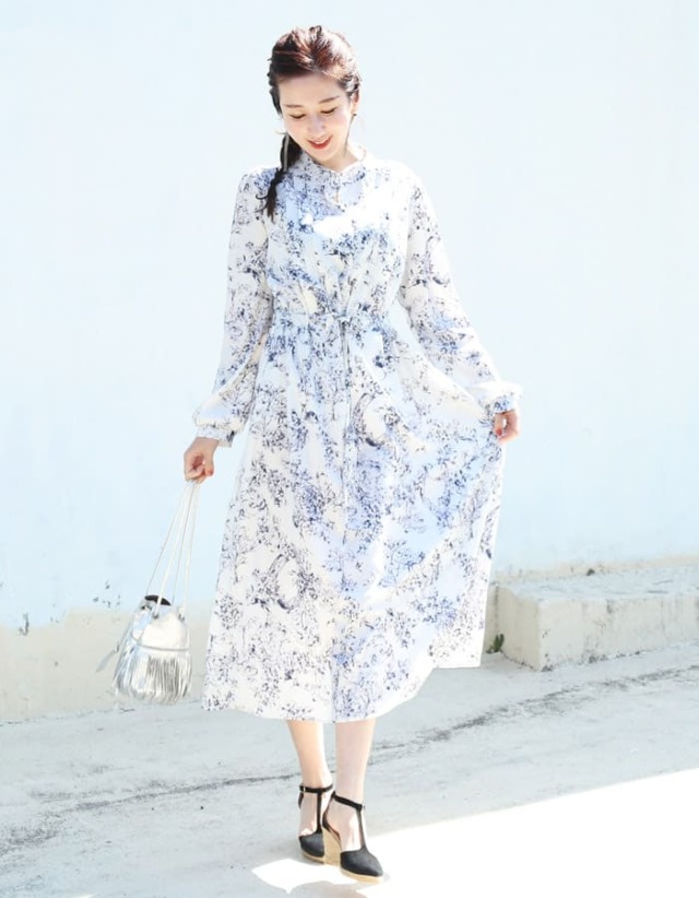 ブランシュ・アンティーク調プリントピンタックウエストリボンワンピース