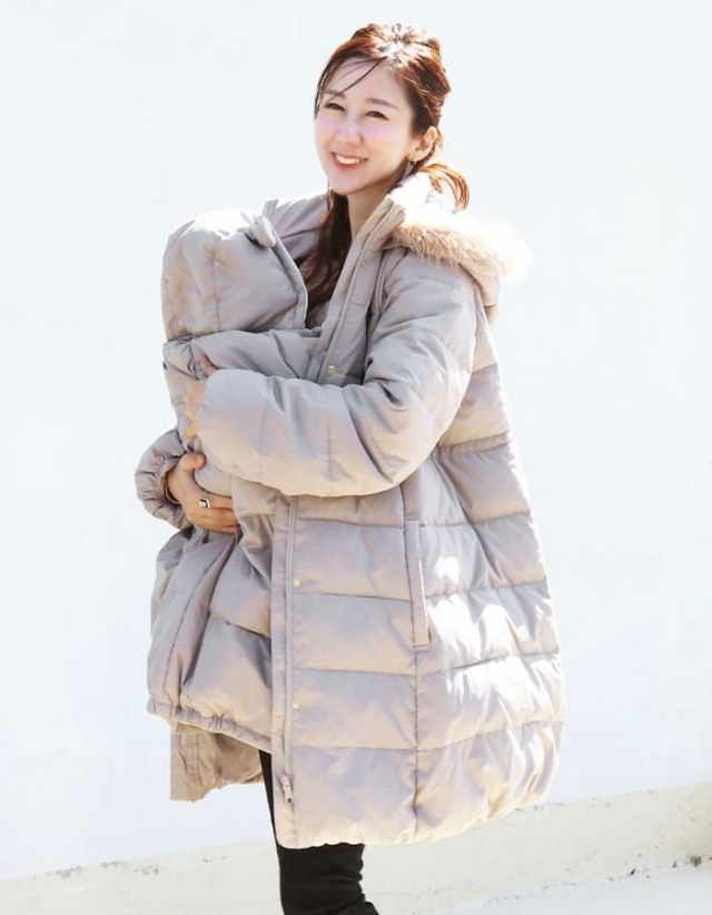 軽くて暖か！抱っこ＆おんぶに使えるケープ付き・マットタフタダウンママコート＜撥水加工＞【587301】