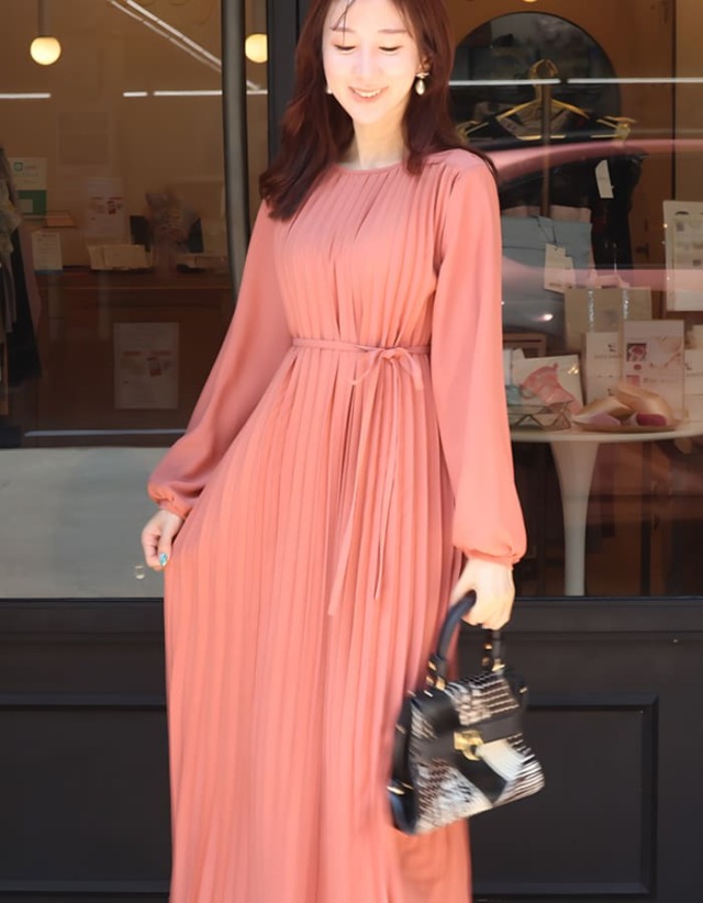 セリーン・美プリーツワンピース