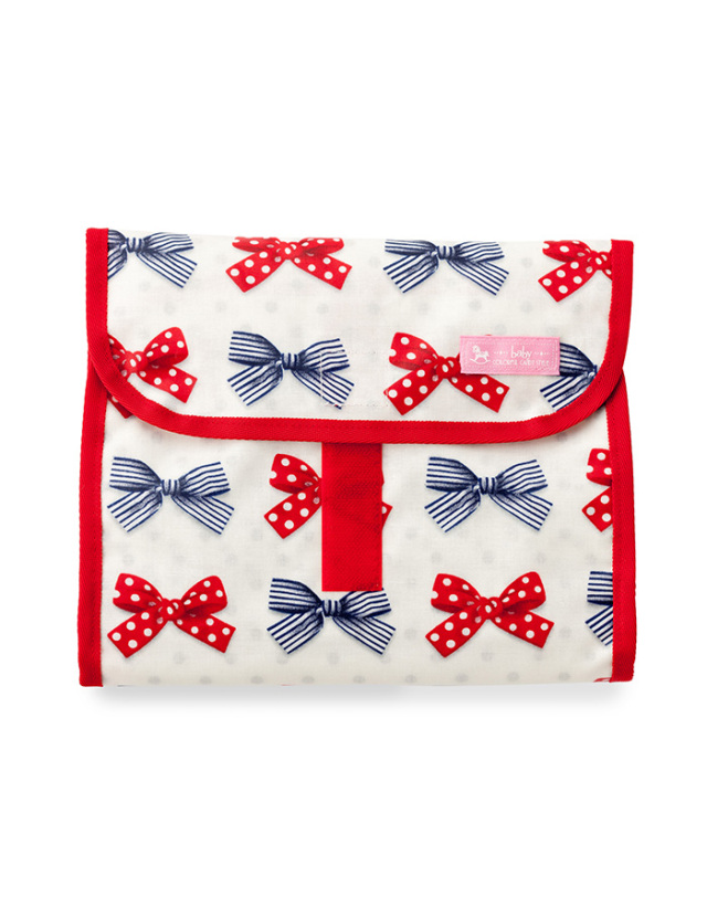 いつでも安心お出かけおむつポーチ(クラッチタイプ)