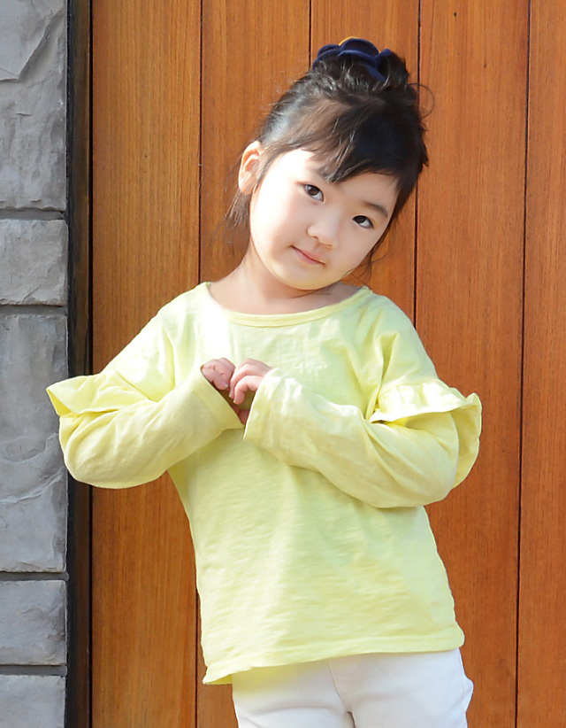 キッズ柔らかふんわりフリルシャツ