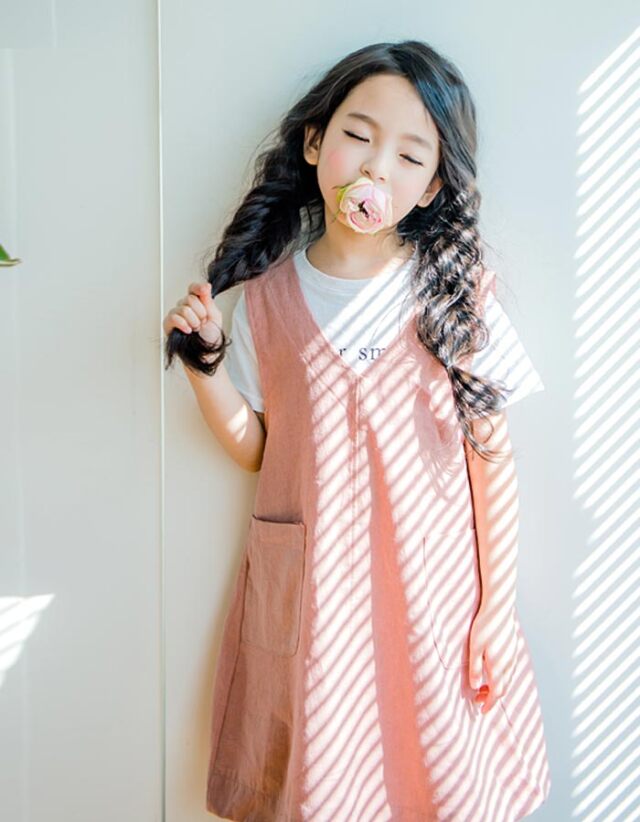 コットン・Vネックノースリーブワンピ