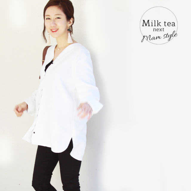 ＜Milktea next＞ハンサム・Vネックロングシャツ（黒ボタン）