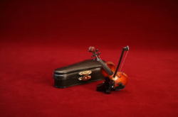 バイオリン　9cm