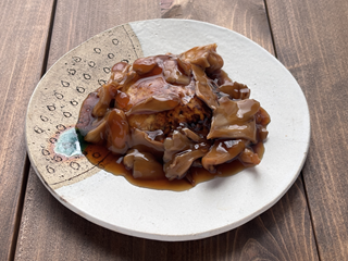 【肉の旨味がギュッ】鶏肉と無添加豆腐の舞茸ハンバーグ