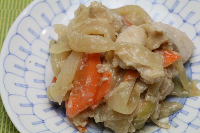 【にんにく×味噌】鶏肉と玉葱のにんにく味噌炒め