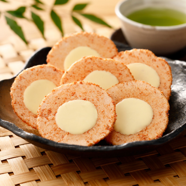 めんたいチーズせんべい