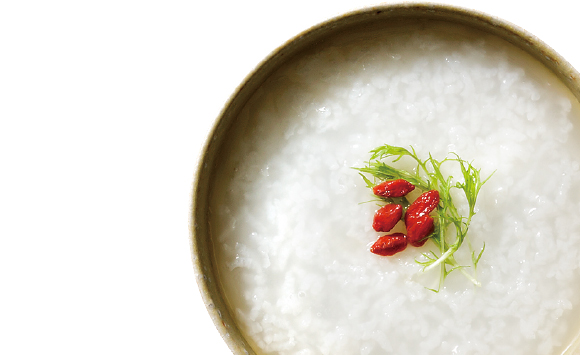 三菱電機 IHジャー炊飯器（5.5合炊き） 備長炭 炭炊釜 NJ-VE109-W