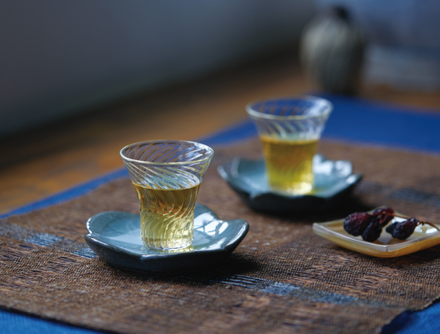 ご好評につき販売終了】焙茶 印雑131 42g紙缶入 丸八製茶場オンライン