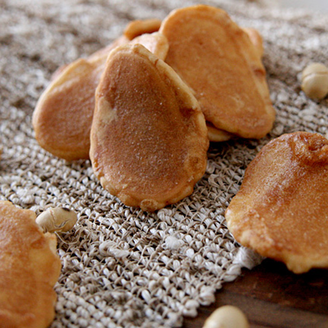 百縁煎餅「金沢大野醤油煎餅（煎り大豆入）」　５枚入り