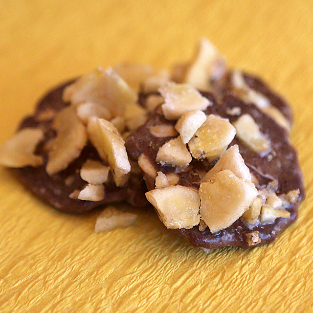 金沢百縁煎餅「チョコバナナ」　３枚入り