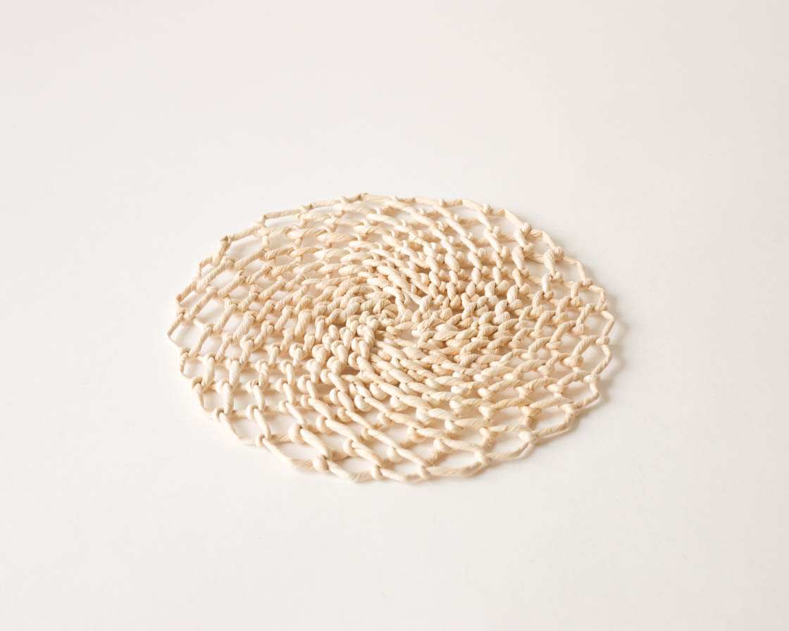 スロバキア corn husk ラウンドマット (18cm)