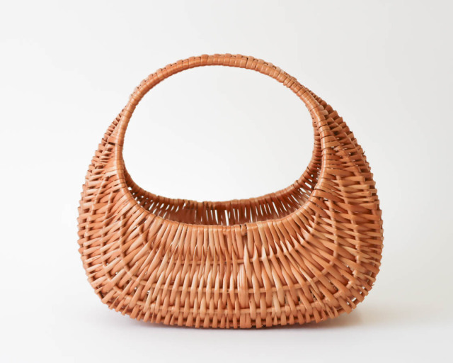 ラトビア ヘン・バスケット (L)