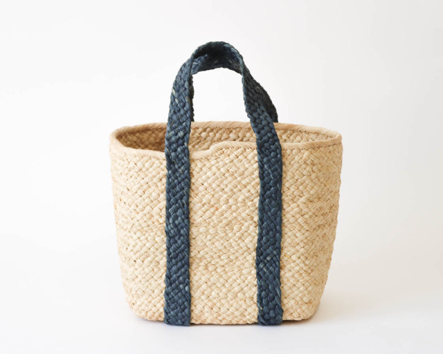 マダガスカル AMPIANA marche bag (S-navy)