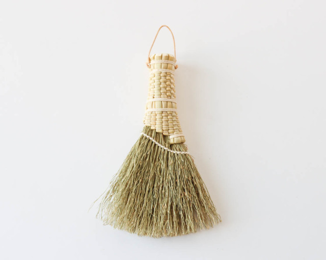 [中津箒] ななめ小箒 (大-生成)