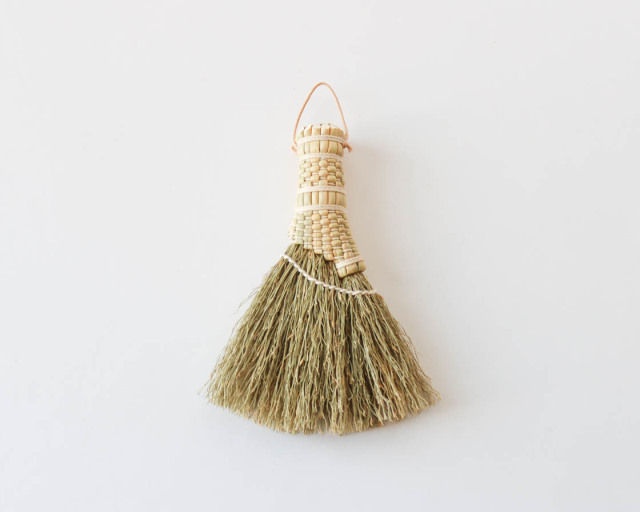 [中津箒] ななめ小箒 (小-生成)