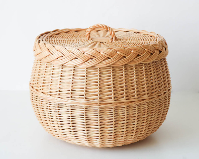 カゴアミドリ　ラトビア　ラウンドバスケット ラトビア ラウンドバスケット