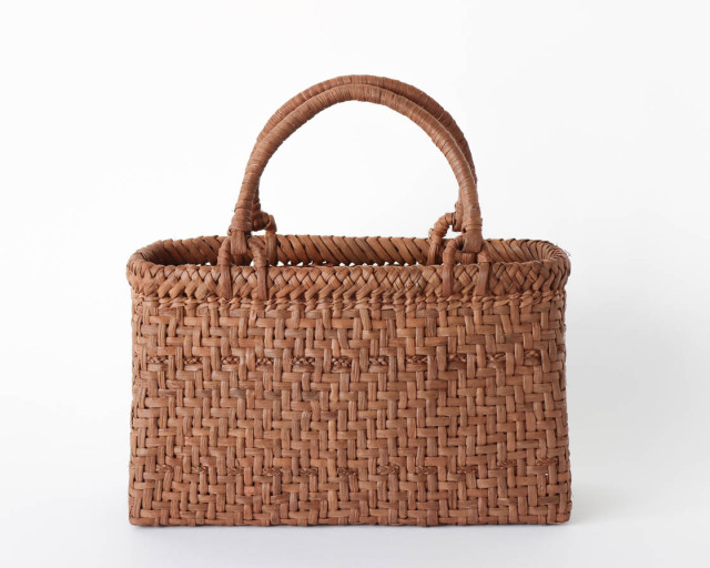 秋田 やまぶどう 手提げ (あじろ編み)