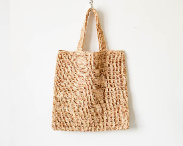 マダガスカル AMPIANA tote bag