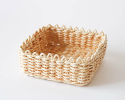 スロバキア corn husk スクエアバスケット (浅)