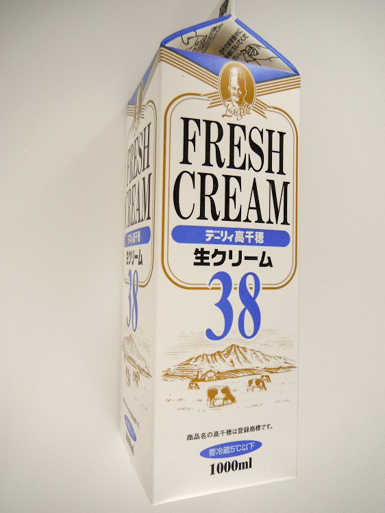 デーリィ高千穂生クリーム38(1000ml)【1.1kg】