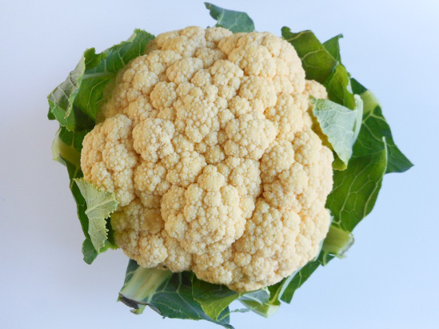 九州産カリフラワー(市場野菜)【0.8kg】