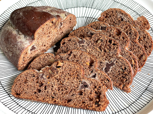 九州産小麦の贅沢チョコシュトーレン【0.3kg】