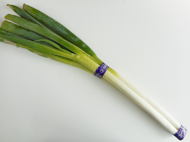 九州産深ねぎ(市場野菜)(2～4本)　200ｇ～【0.4kg】