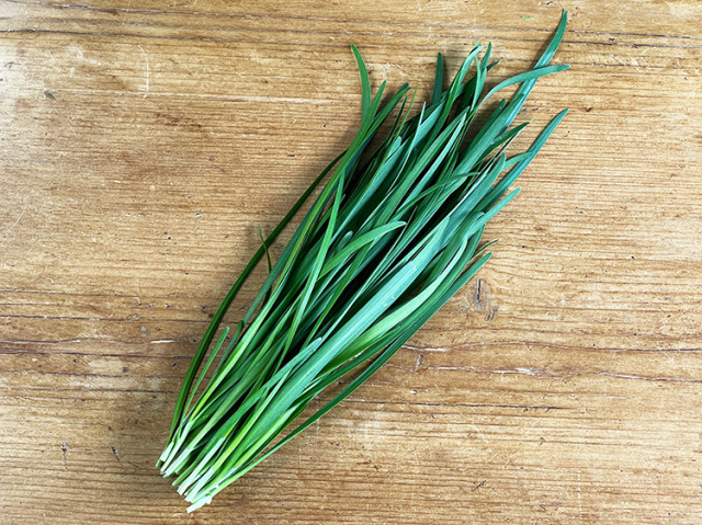 九州産ニラ(市場野菜) 90ｇ【0.1kg】