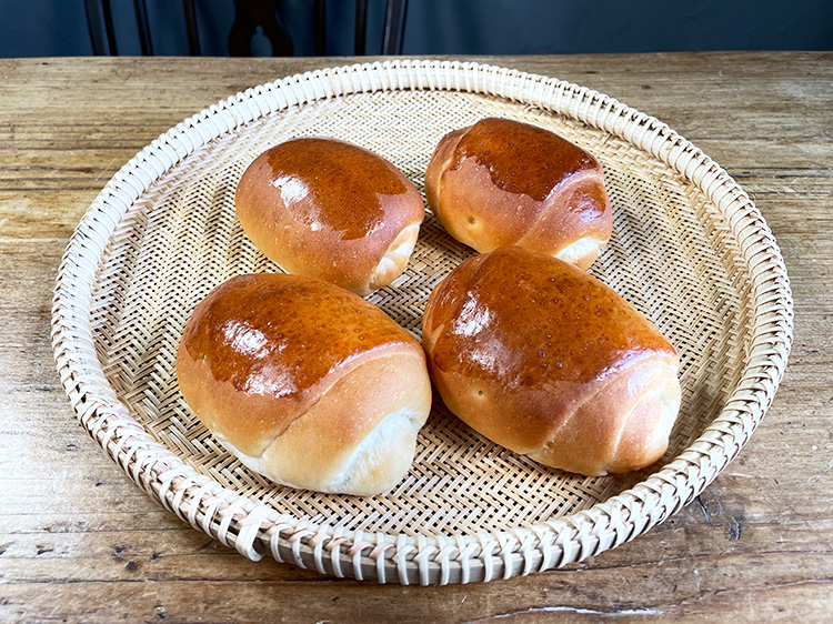 九州産小麦のまんまロールパン(4個入)【0.3kg】