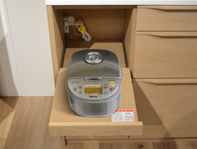 人工大理石天板の木目が優しいキッチンカウンター 120cm幅 Armona