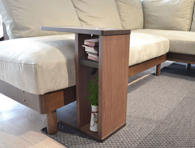 Haabe （ハーベ）スマホが充電できるサイドテーブル