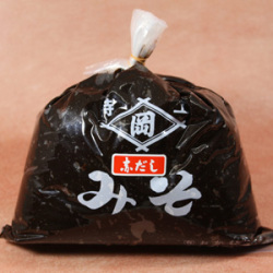 【おかむら】赤だし味噌 800g（袋）