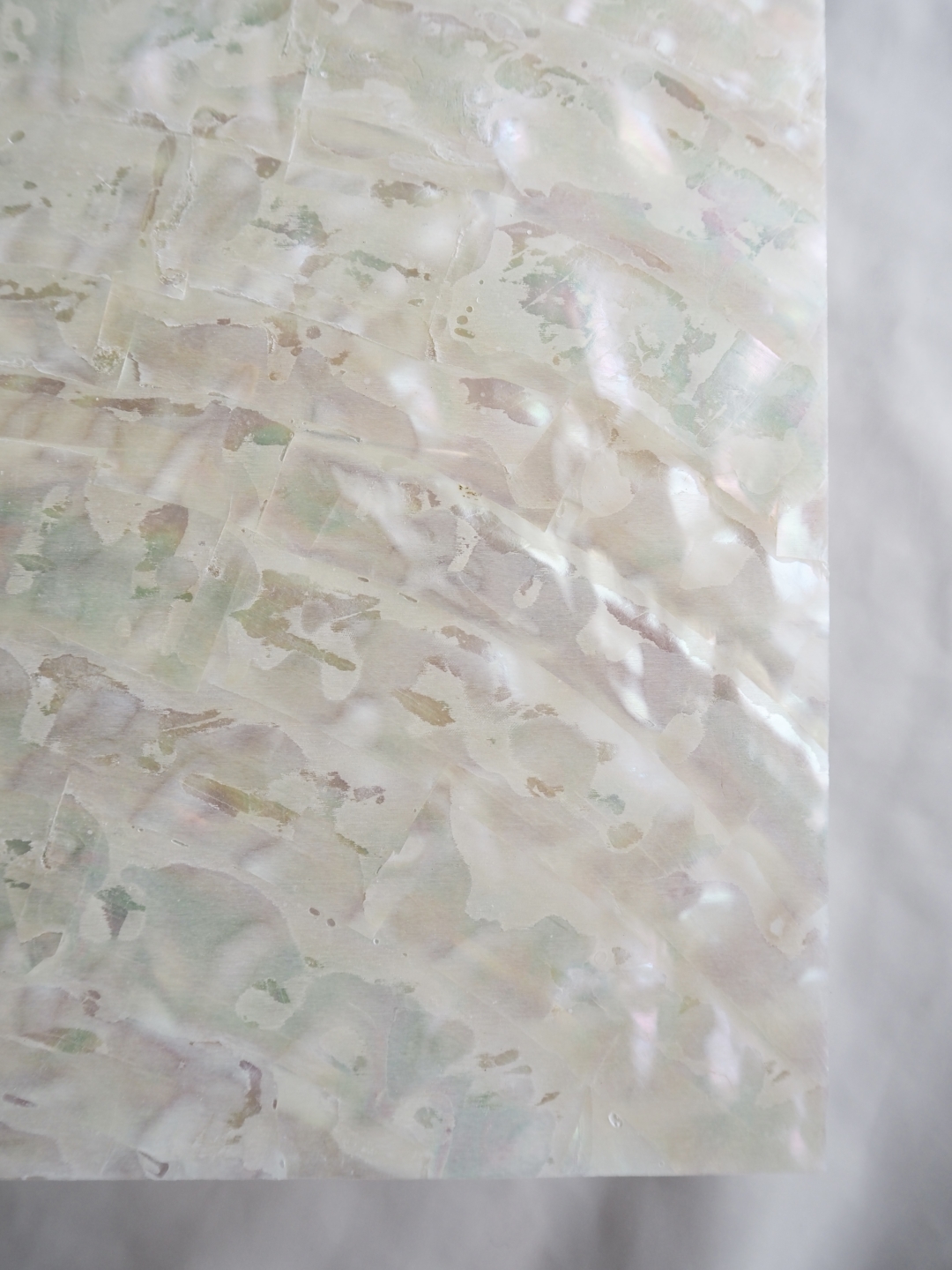 貝殻シート#25 ターバンシェル【14×24cm 厚さ0.18-0.2mm 】En: Shell veneer -turbo shell