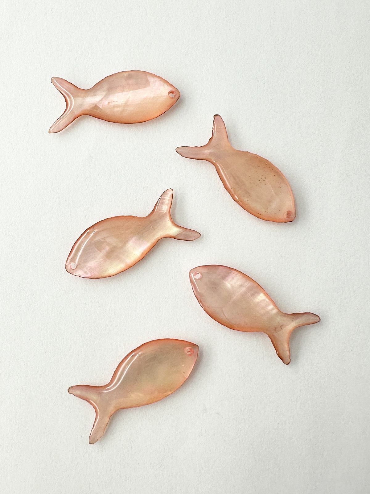 シェルビーズ - フィッシュ ピンク(シロチョウガイ)【約11×25mm/1個】 [メール便可]まとめ買い10%OFF #2058  En:Shell Beads -White MOP 貝殻