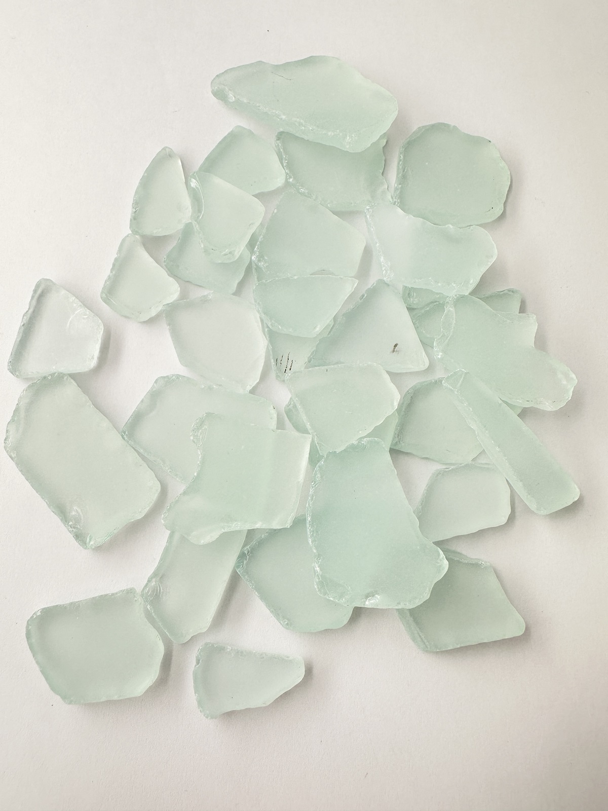 ビーチグラス(人工)単色売り-ティファニーブルー-【約250ｇ】[メール便可-3袋まで]　En: Beach Glass - tiffany blue (250g)