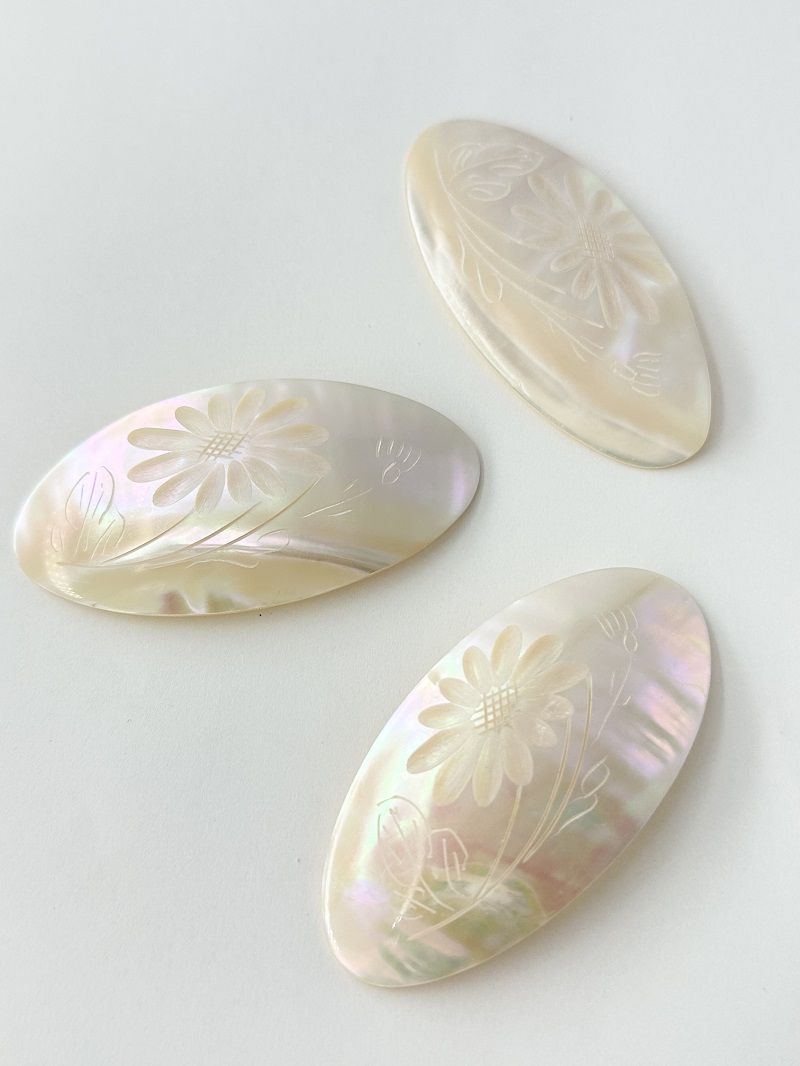 シェルパーツ-夜光貝-オーバル(フラワーデザイン)【約32×70mm/1個】[メール便可]まとめ買い10%OFF #2162 En: Shell parts -green turbo snail- 貝殻