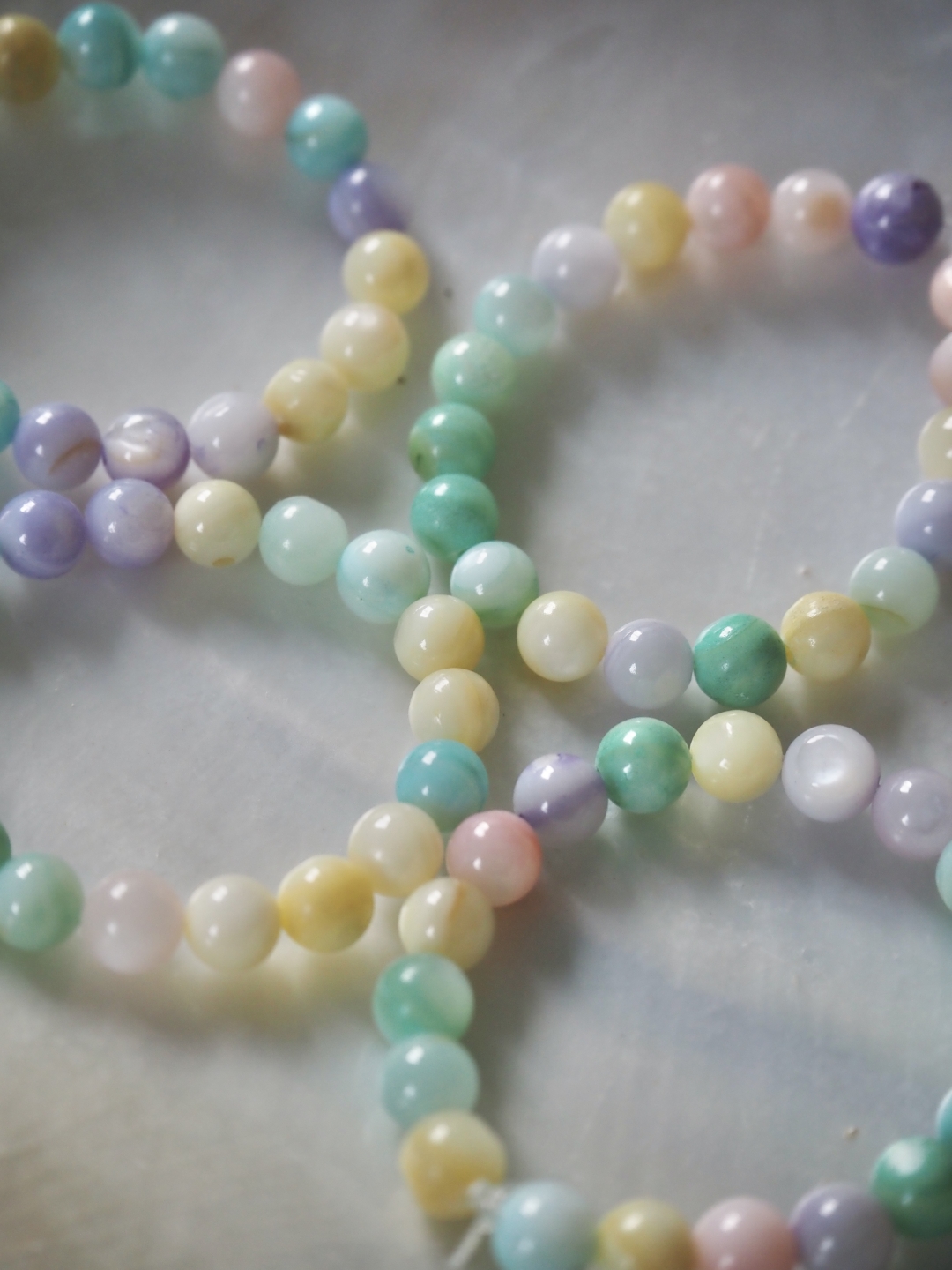 淡水真珠貝 -パステルカラー- 丸ビーズ【約6mm】＃235[メール便可] En:Freshwater pearl MOP - Shell Beads 貝殻