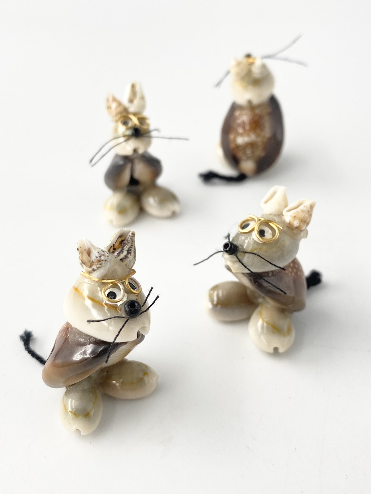 貝細工-ねずみ-【約3.0～4.5ｃｍ/5個入】  En: Shell Mouse (Size:3-4.5cm, per 5pcs)