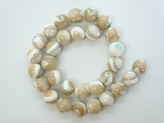 丸ビーズ 夜光貝 玉サイズ約14mm 約28個 メール便可 6袋まで En Shell Beads Green Turbo Snail Size 14mm Per 1 Strand Approx 28pcs Strand 貝殻の問屋さん Kaigaranotonya San