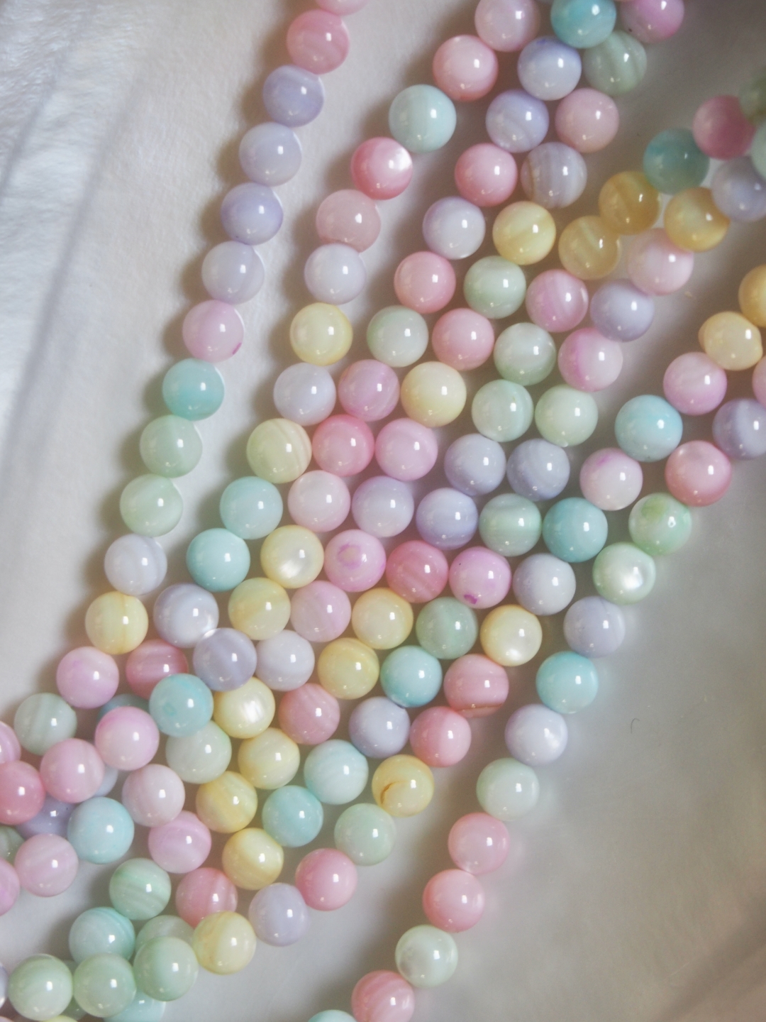 淡水真珠貝 -パステルカラー- 丸ビーズ【約5mm】＃233[メール便可] En:Freshwater pearl MOP - Shell Beads 貝殻