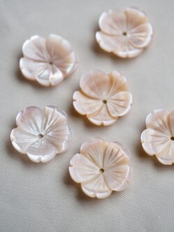 シェルビーズ-サクラ 15mm(淡水真珠貝ピンク)【約15mm/1個】[メール便可]まとめ買い10%OFF #1237 En:Shell Beads -Freshwater pearl MOP 貝殻