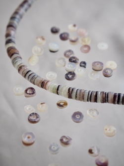 ハンマーシェル#32【約0.5cm/1本約60cm】[メール便可-5袋まで] En: Shell accessory,hammer shell 貝殻