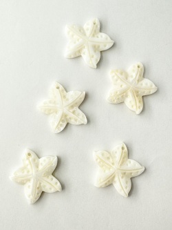 シェルビーズ-ヒトデ(淡水真珠貝)【約25mm/1個】[メール便可]まとめ買い10%OFF #1039 En:Shell beads -Freshwater pearl MOP 貝殻